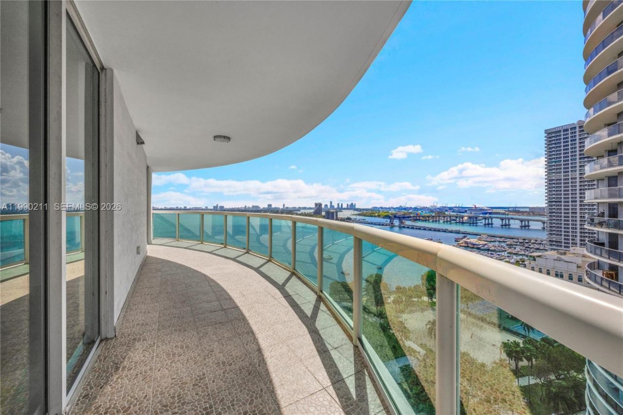 1800 N Bayshore Dr, Unit 1901, Miami, FL 33132 Photo