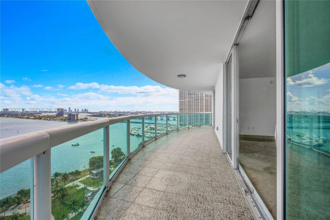 1800 N Bayshore Dr, Unit 1901, Miami, FL 33132 Photo