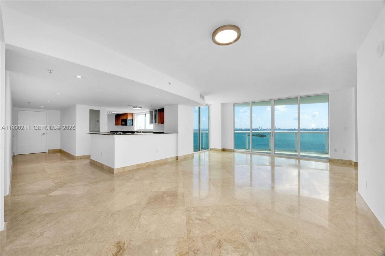 1800 N Bayshore Dr, Unit 1901, Miami, FL 33132 Photo
