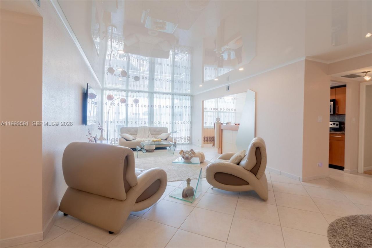 301 174 , Unit 2417, Sunny Isles Beach, FL 33160 Photo