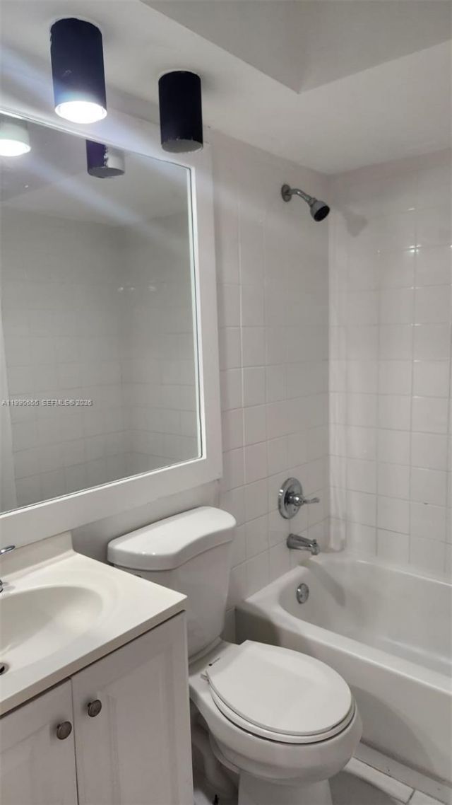 1365 Springside Dr , Unit 1365, Weston, FL 33326 Photo