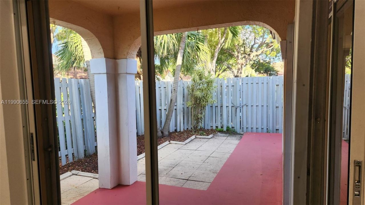 1365 Springside Dr , Unit 1365, Weston, FL 33326 Photo