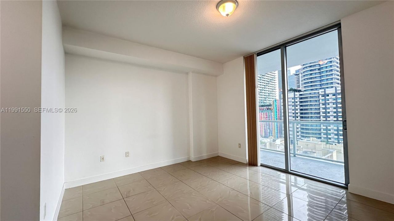 79 SW 12th St , Unit 1102-S, Miami, FL 33130 Photo