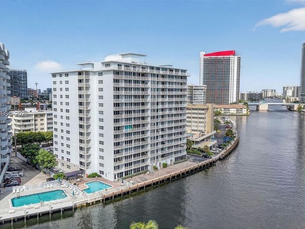 121 Golden Isles Dr , Unit 104, Hallandale Beach, FL 33009