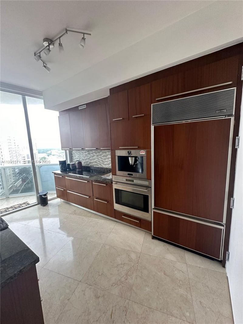 16001 Collins Ave , Unit 1005, Sunny Isles Beach, FL 33160 Photo