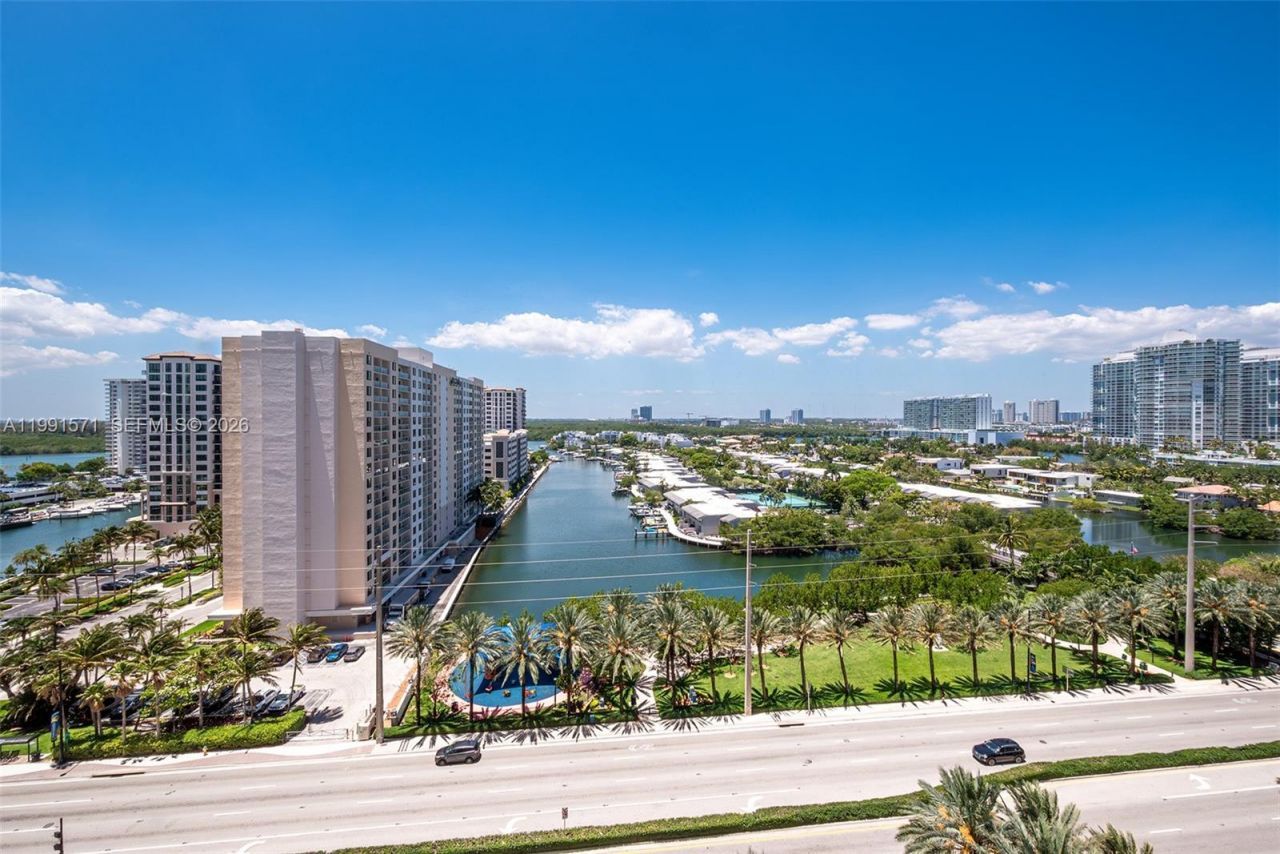 16001 Collins Ave, Unit 1005, Sunny Isles Beach, FL 33160 Photo