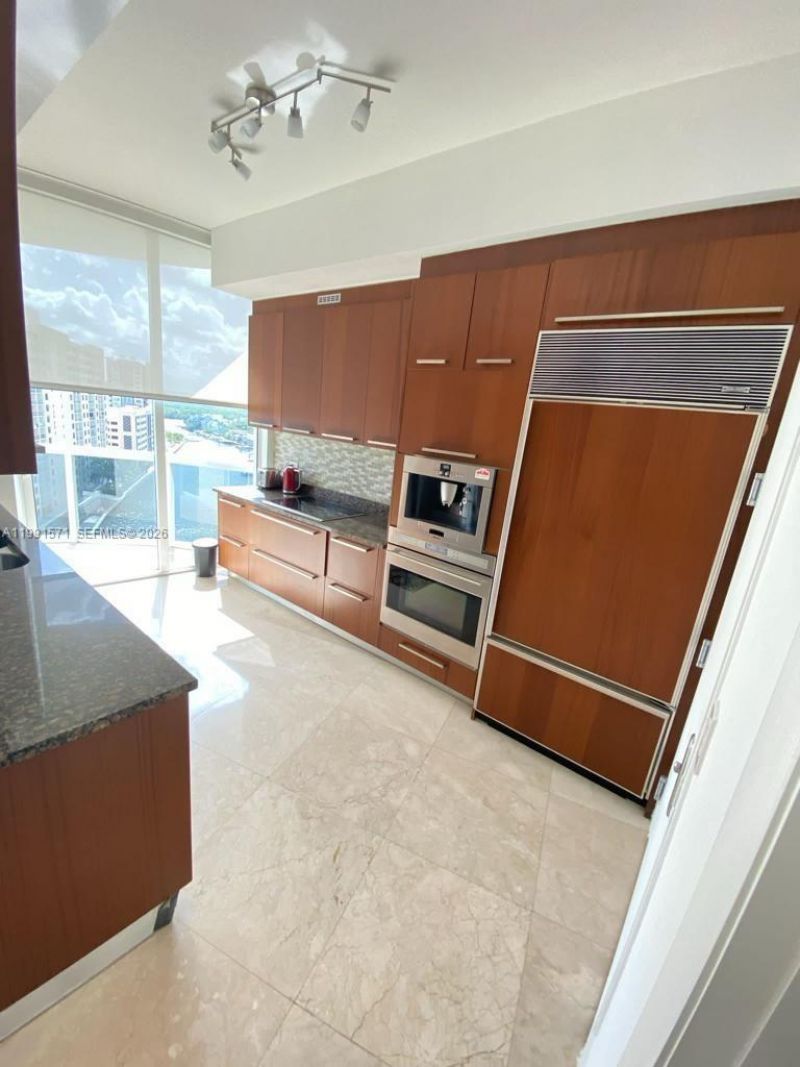 16001 Collins Ave , Unit 1005, Sunny Isles Beach, FL 33160 Photo