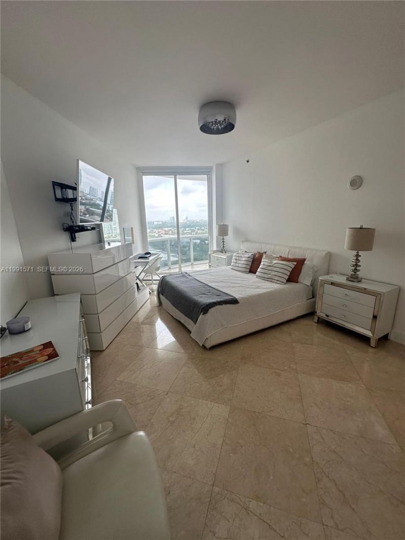 16001 Collins Ave , Unit 1005, Sunny Isles Beach, FL 33160 Photo