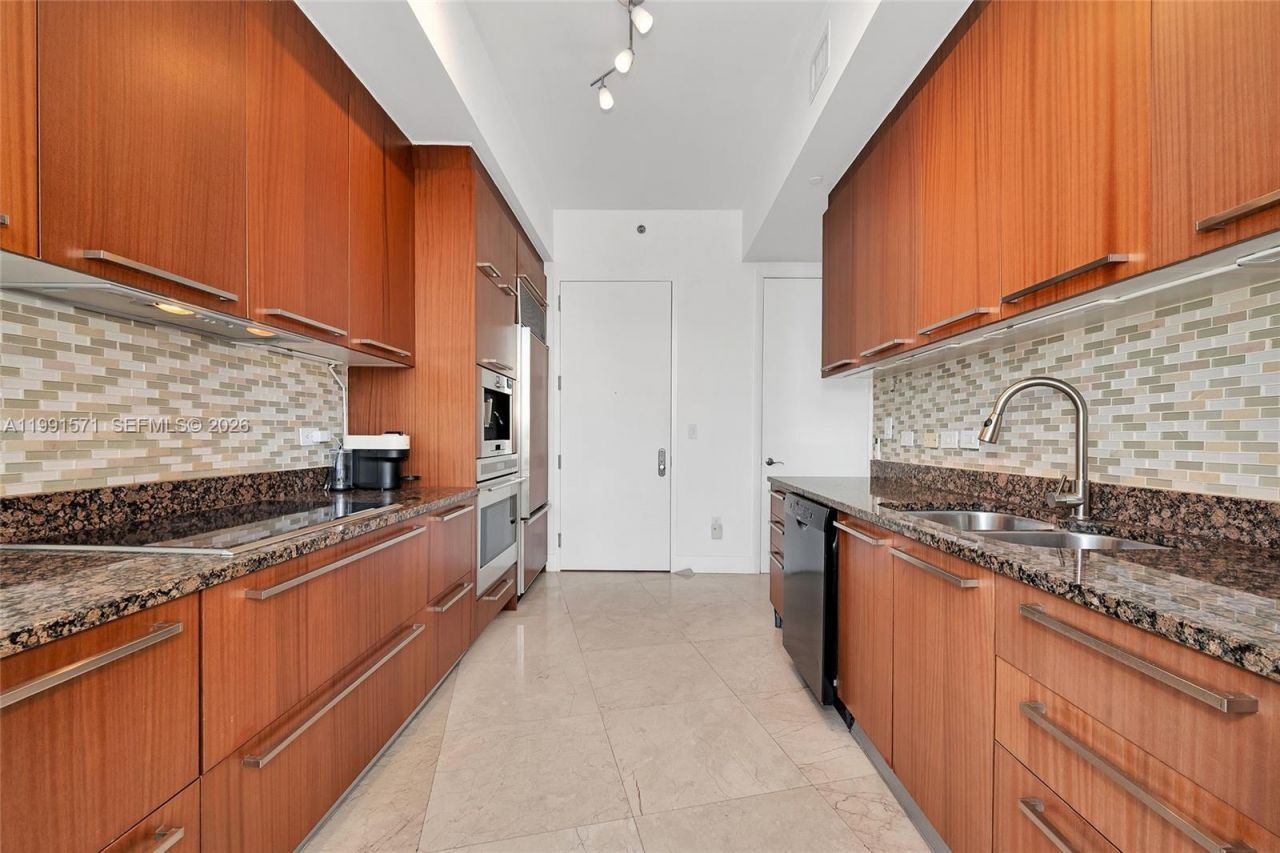 16001 Collins Ave, Unit 1005, Sunny Isles Beach, FL 33160 Photo