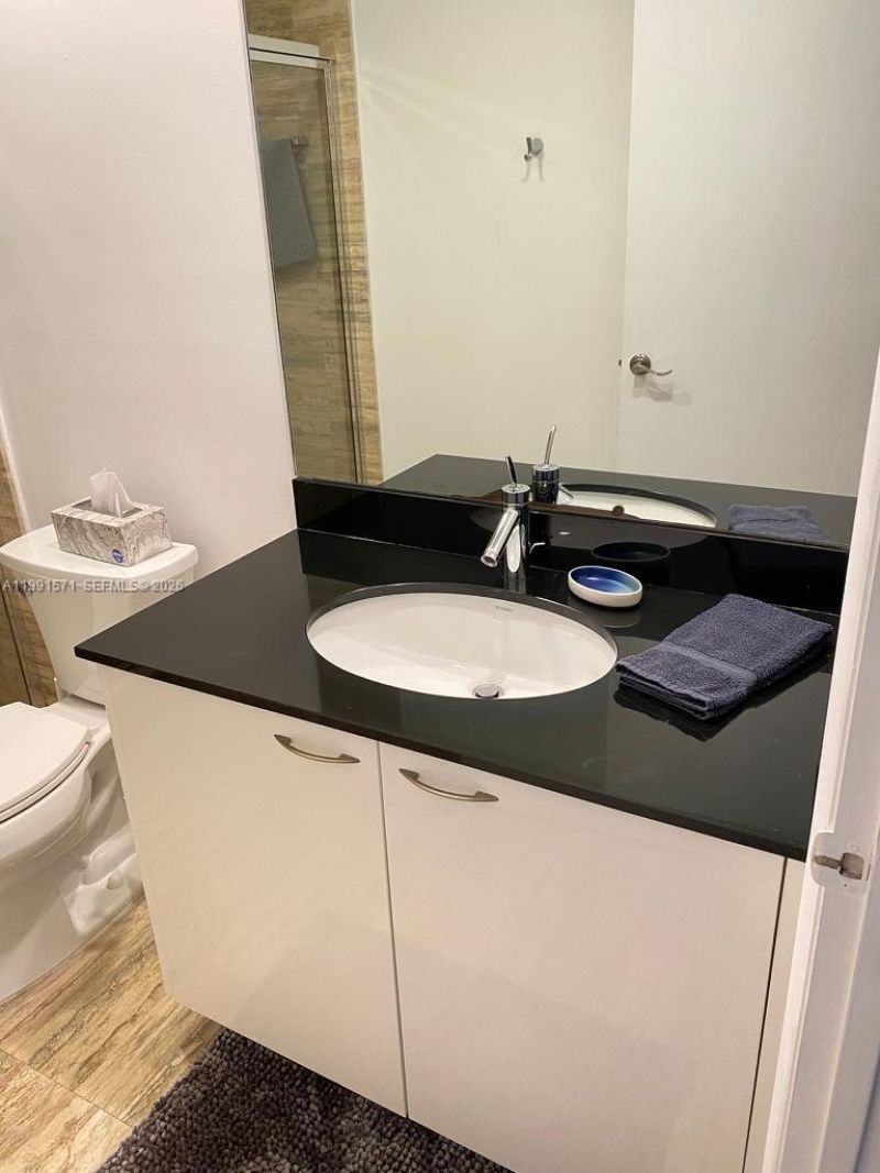 16001 Collins Ave , Unit 1005, Sunny Isles Beach, FL 33160 Photo