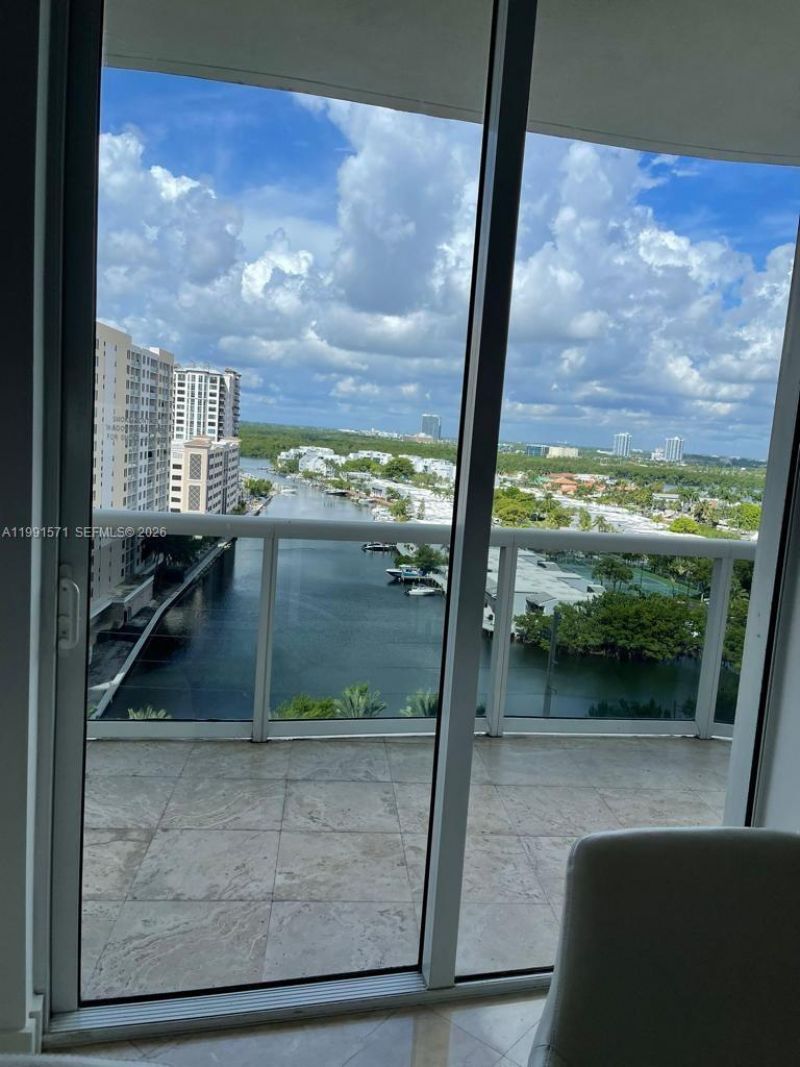 16001 Collins Ave , Unit 1005, Sunny Isles Beach, FL 33160 Photo