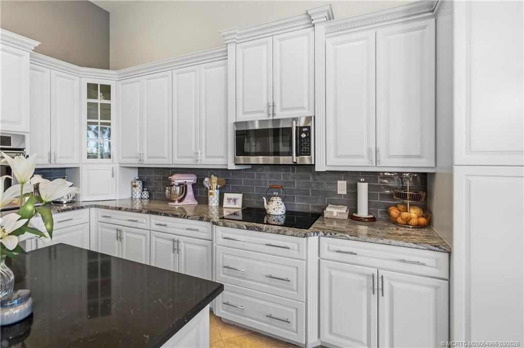 281 SW Hatteras Court, Palm City, FL 34990 Photo