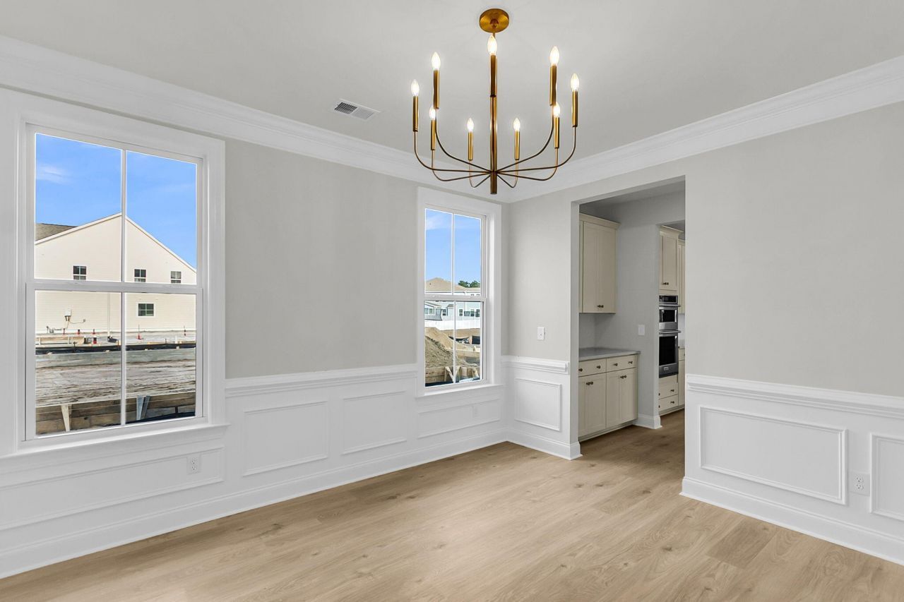 732 Maynard Lane Photo 17