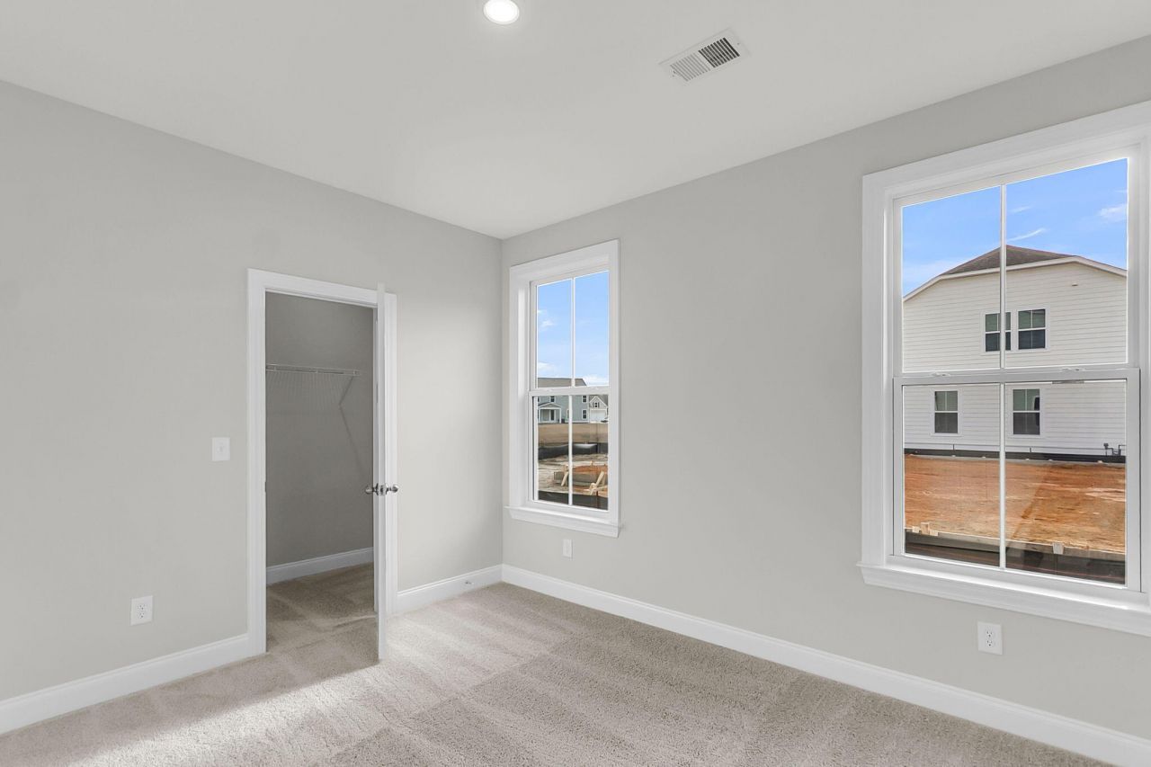 732 Maynard Lane Photo 21