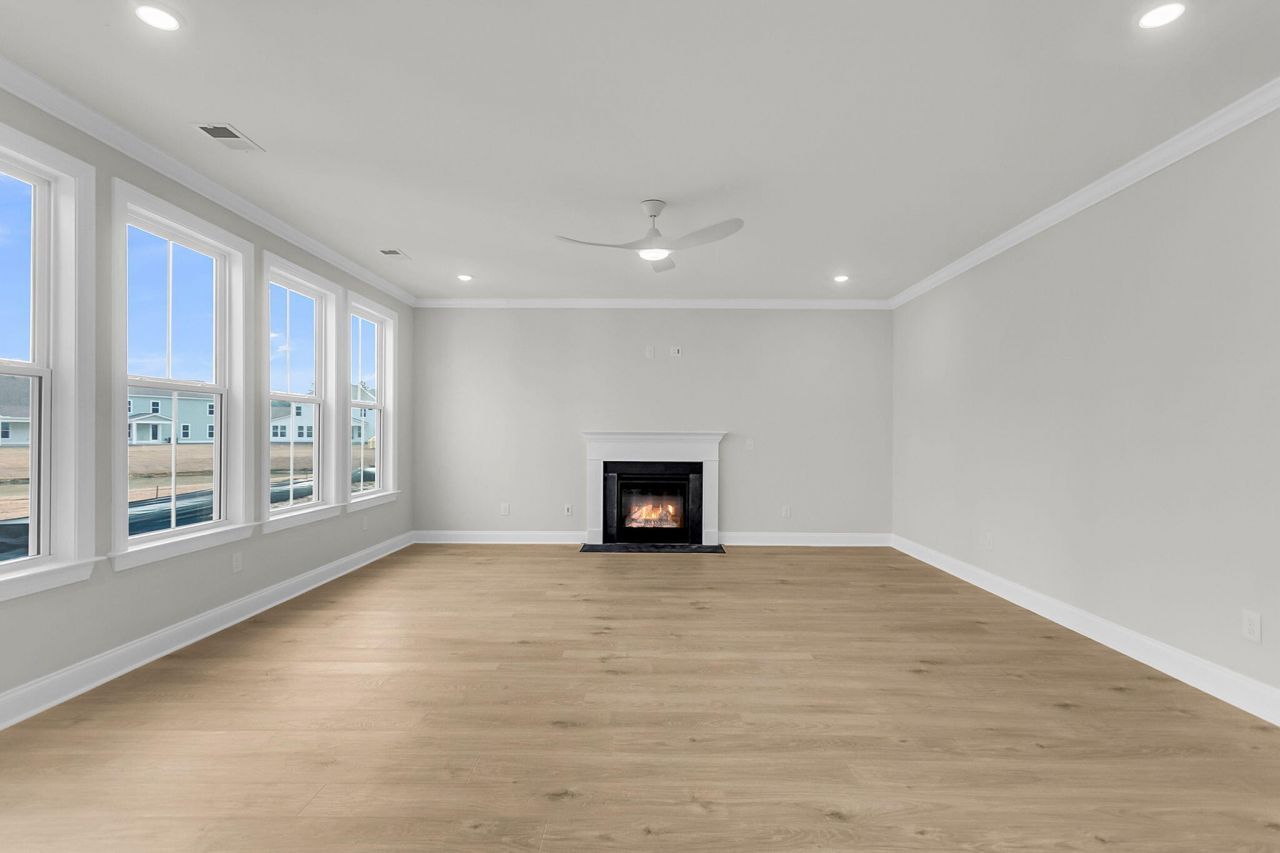 732 Maynard Lane Photo 33