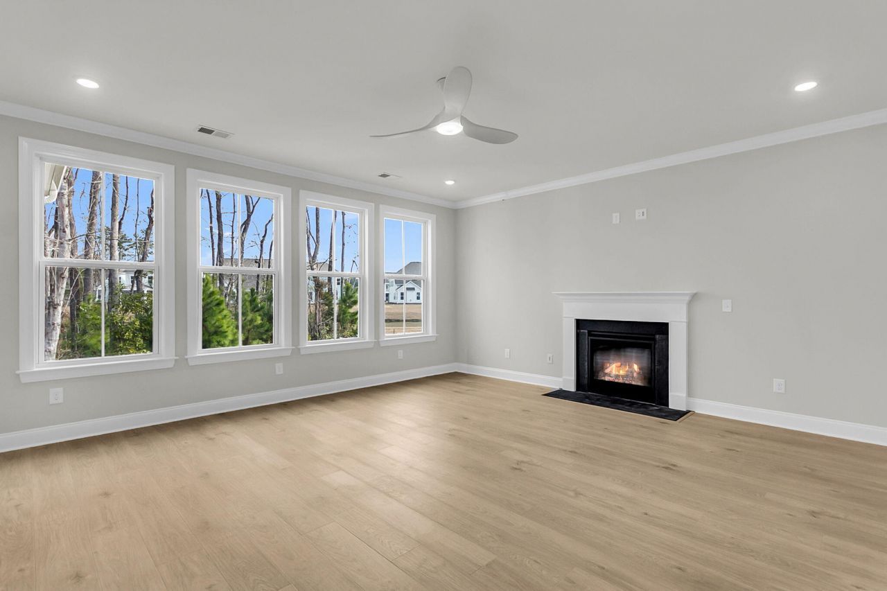 732 Maynard Lane Photo 37