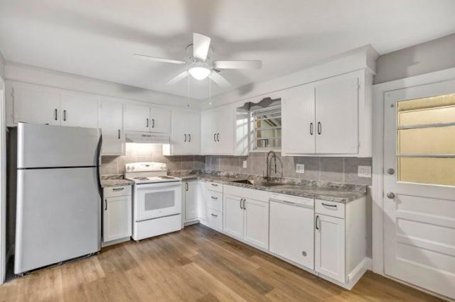 1635 Memminger Avenue Photo 9