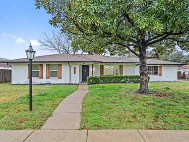 514 Bow Arrow Drive, Dallas, TX 75224