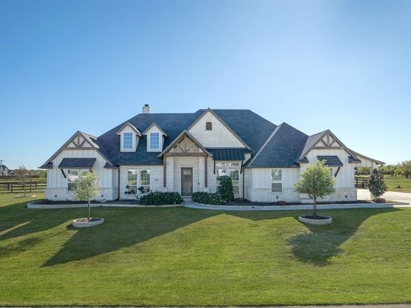 3018 Stardust Lane, Northlake, TX 76226