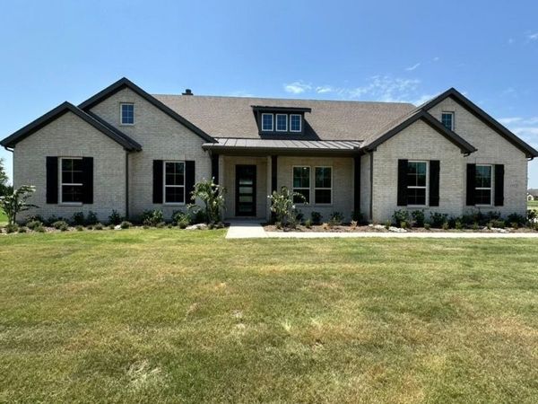 1512 County Road 4910, Leonard, TX 75452
