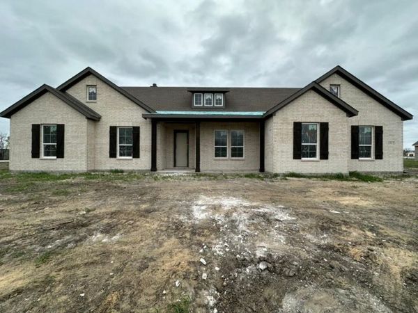 1512 County Road 4910, Leonard, TX 75452
