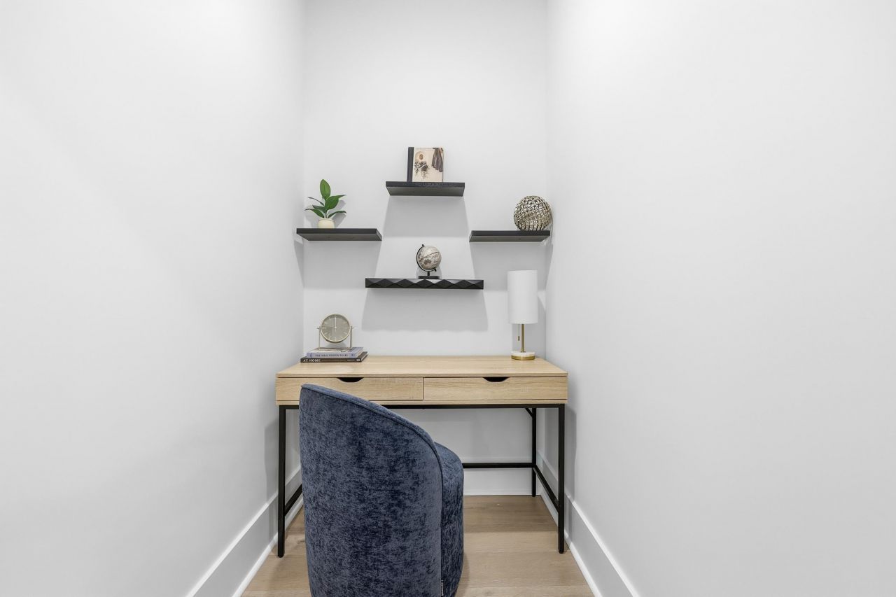 4329 Collins Farm Way Photo 20