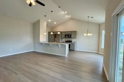 135 Springtide Dr. photo 4