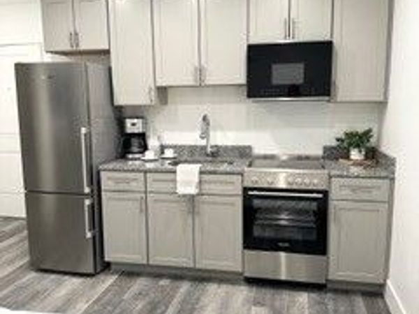 585 Essex St, Unit 425, Lynn, MA 01901