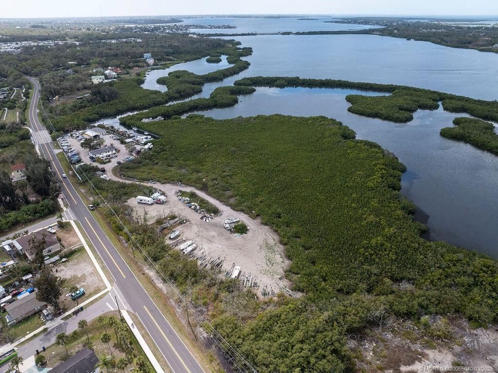 6817 Bayshore Road, Palmetto, FL 34221 Photo