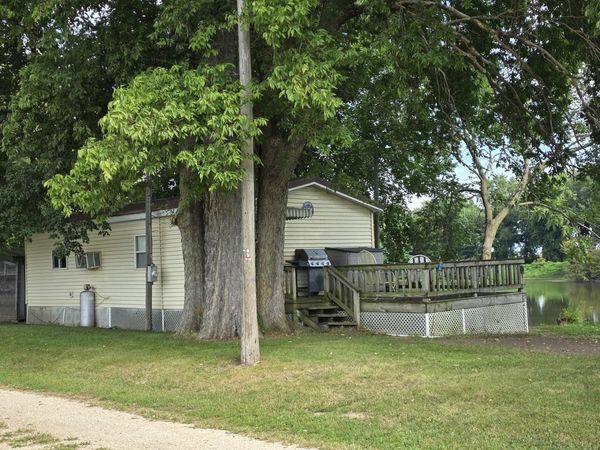 13420 Howard Road, Prophetstown, IL 61277