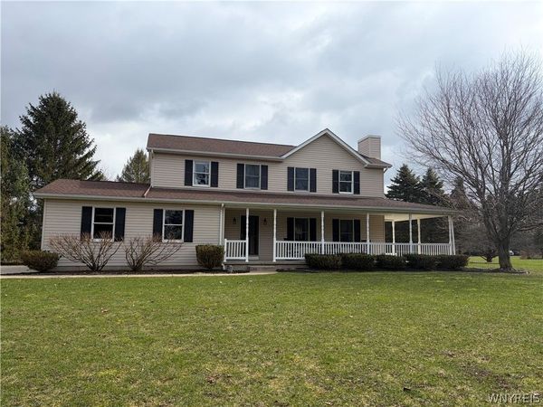 12110 Creekridge Drive, East Aurora, NY 14052