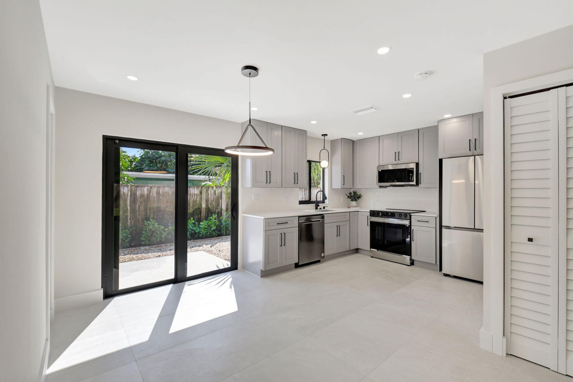 2894 Florida Boulevard, Delray Beach, FL 33483 Photo