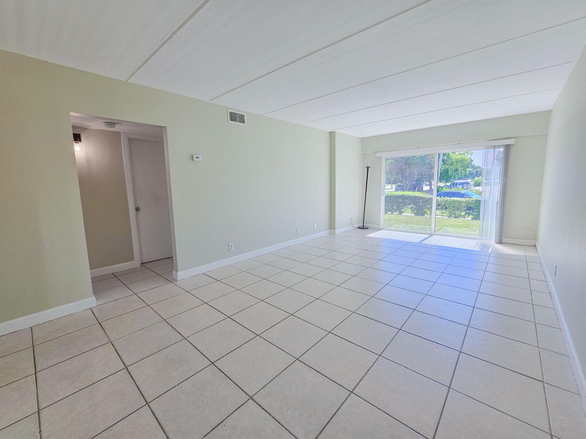 1501 Crescent Circle, Unit E40, Lake Park, FL 33403 Photo