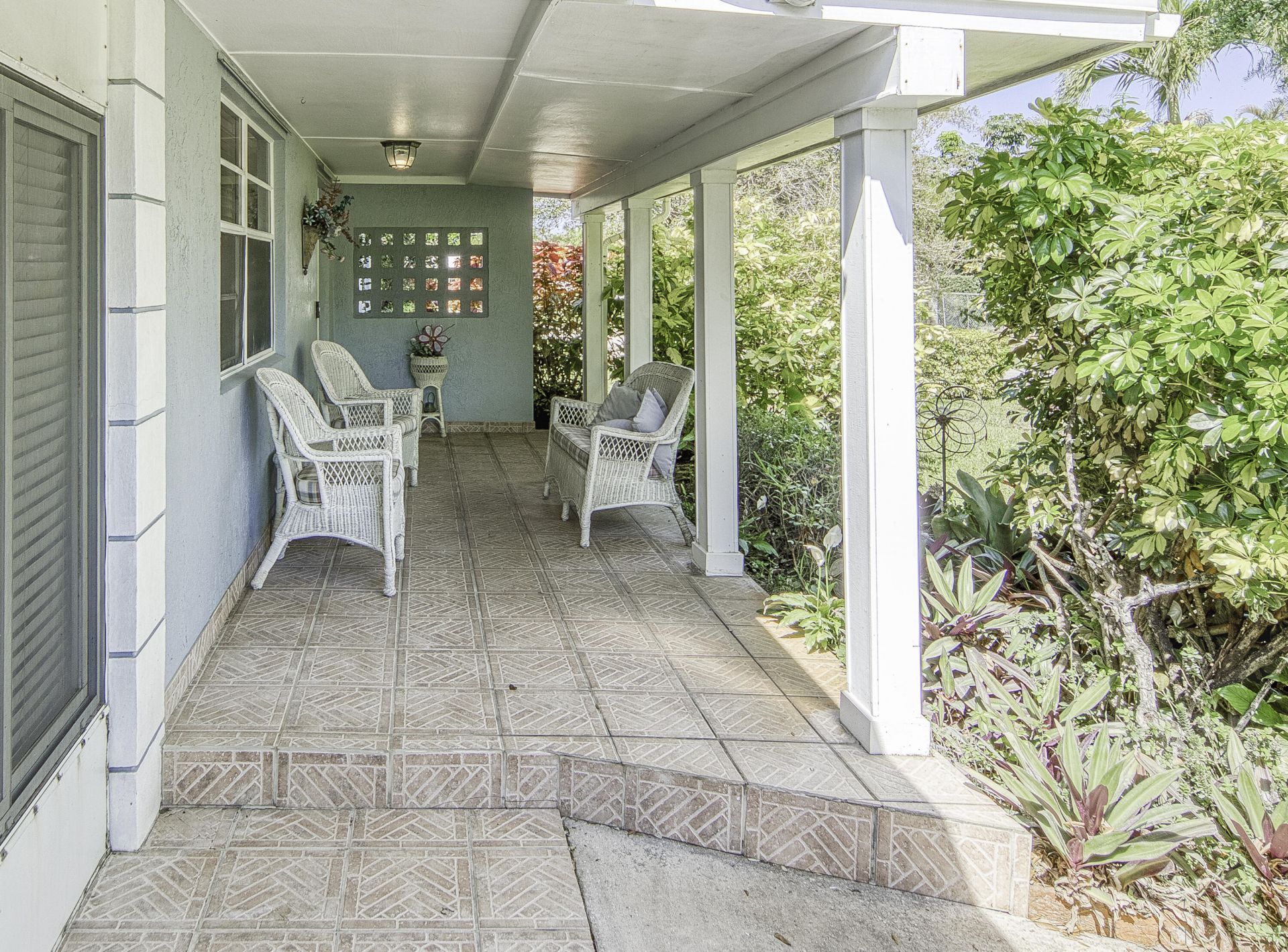 1328 Lake Victoria Drive, Lake Worth Beach, FL 33461 Photo