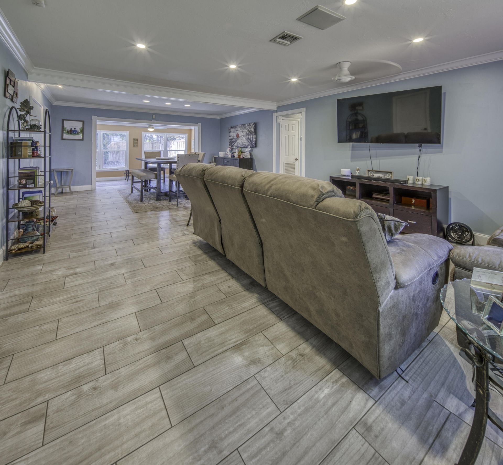 1328 Lake Victoria Drive, Lake Worth Beach, FL 33461 Photo