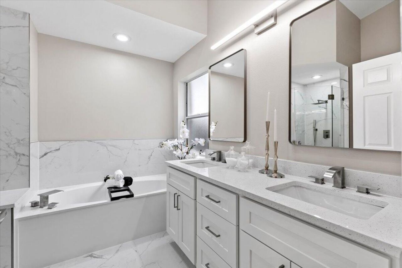 1033 W Siena Oaks Cir Circle W, Palm Beach Gardens, FL 33410 Photo