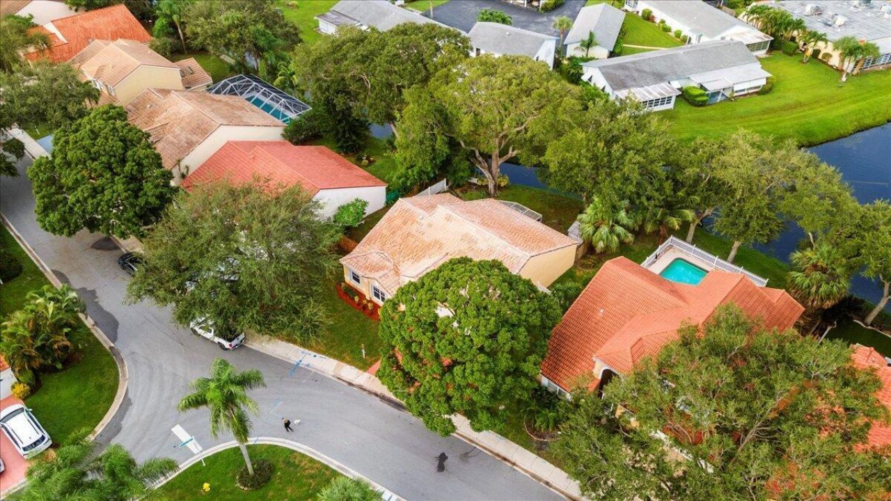 1033 W Siena Oaks Cir Circle W, Palm Beach Gardens, FL 33410 Photo