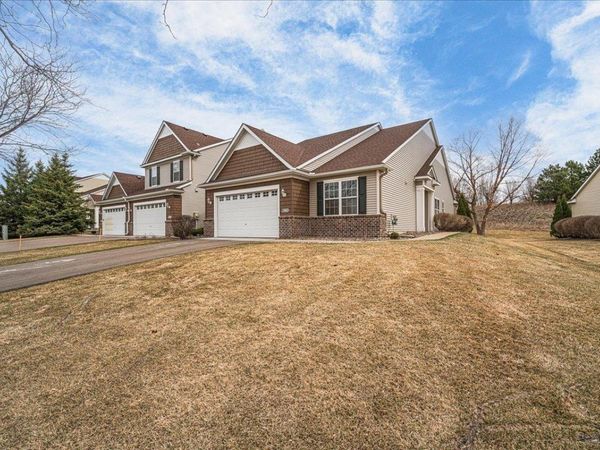 13902 Autumnwood Court, Unit 3103, Rosemount, MN 55068