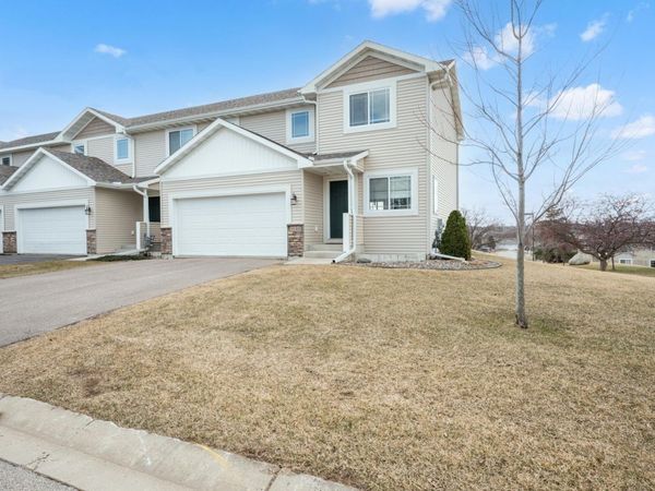 5046 Foxfield Drive NW, Rochester, MN 55901