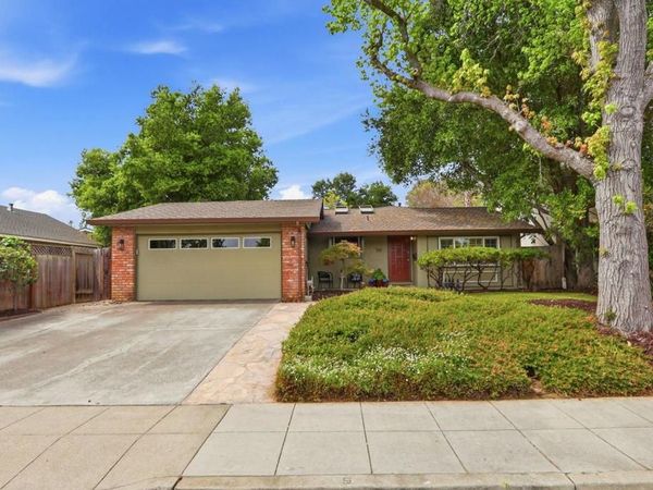 939 Poplar Avenue, Sunnyvale, CA 94086
