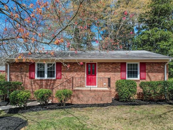 805 Claymore Court , Reidsville, NC 27320