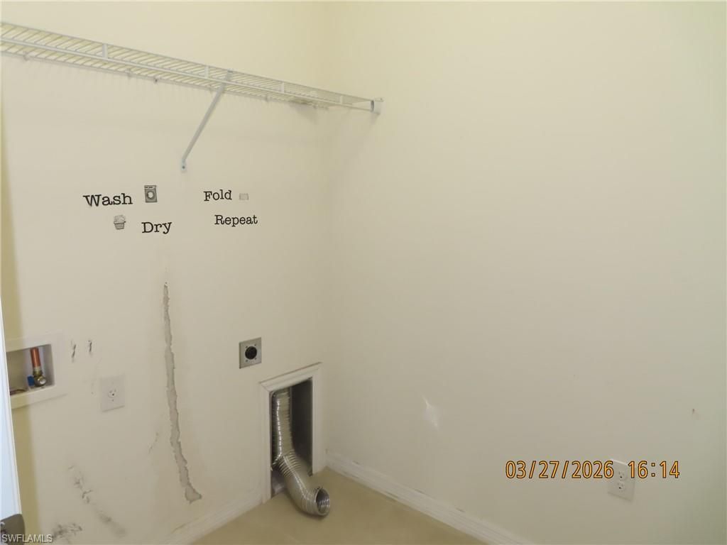 3318 Acapulco Cir , Cape Coral, FL 33909 Photo