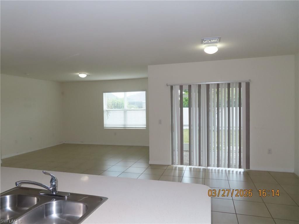 3318 Acapulco Cir , Cape Coral, FL 33909 Photo