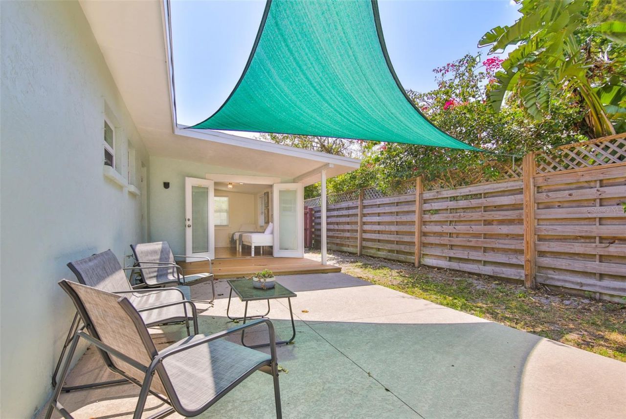 2181 Hyde Park Street , Sarasota, FL 34239 Photo