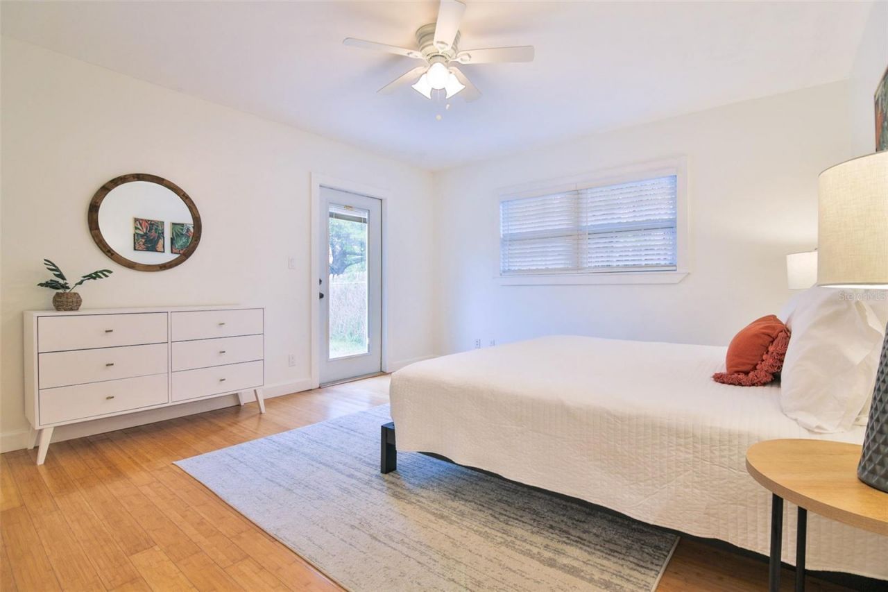 2181 Hyde Park Street , Sarasota, FL 34239 Photo