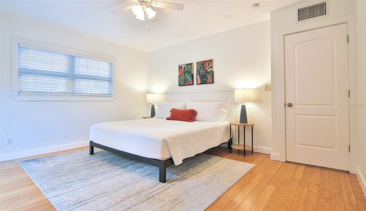 2181 Hyde Park Street , Sarasota, FL 34239 Photo