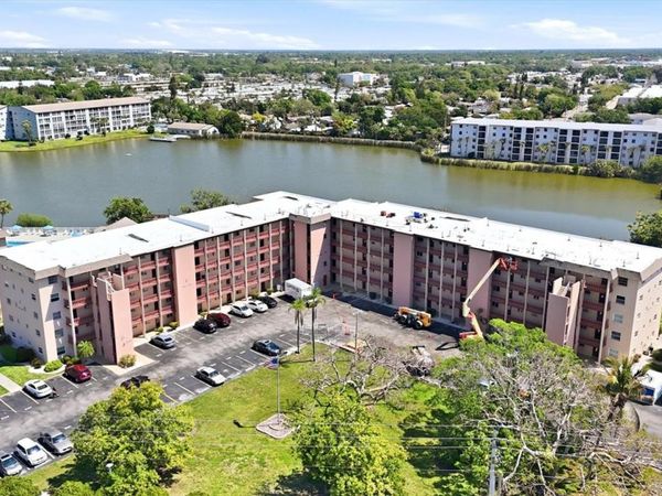 4137 LAKE BAYSHORE DRIVE , Unit C505, BRADENTON, FL 34205