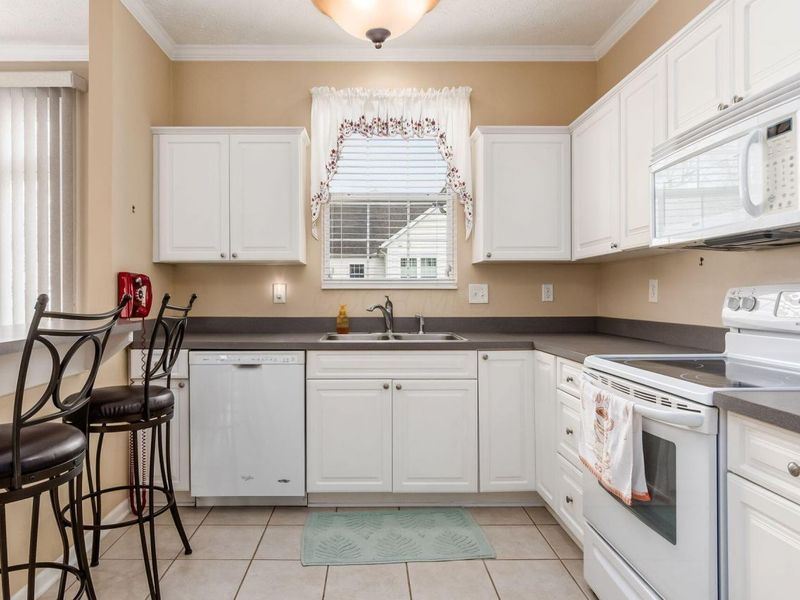 5974 Hickory Brook Way, Columbus, OH 43213 Photo 10