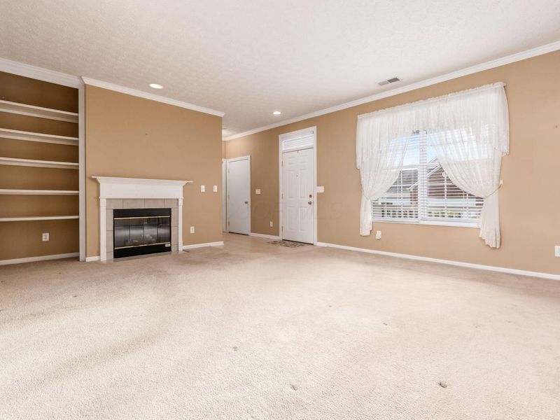 5974 Hickory Brook Way, Columbus, OH 43213 Photo 6