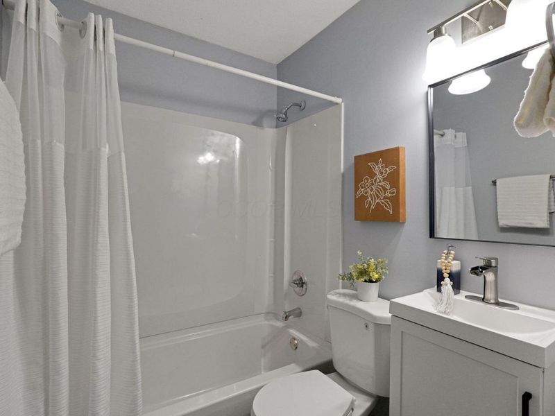 227 S Hague Avenue , Columbus, OH 43204 Photo 20